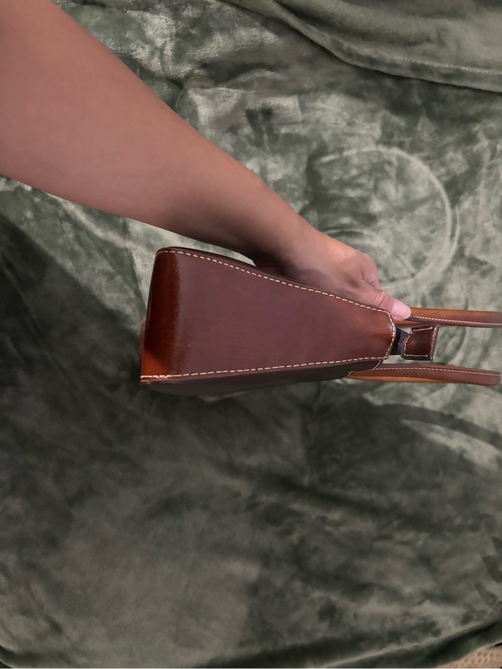 Gucci Dark Brown Leather Satchel with Tan Handles - Picture 5 of 10